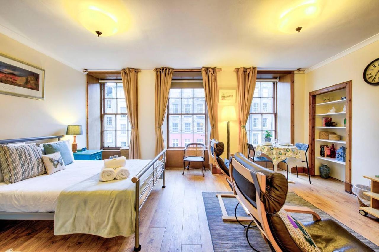 Joivy Royal Mile Apartment In Prime Location Эдинбург Экстерьер фото