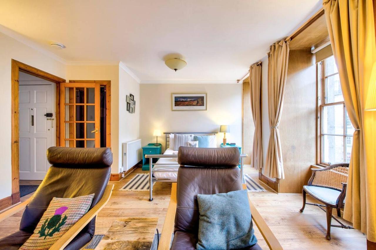 Joivy Royal Mile Apartment In Prime Location Эдинбург Номер фото